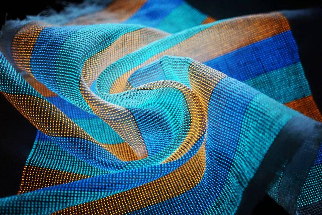 Engineers weave advanced fabric that can cool a wearer down and warm them up