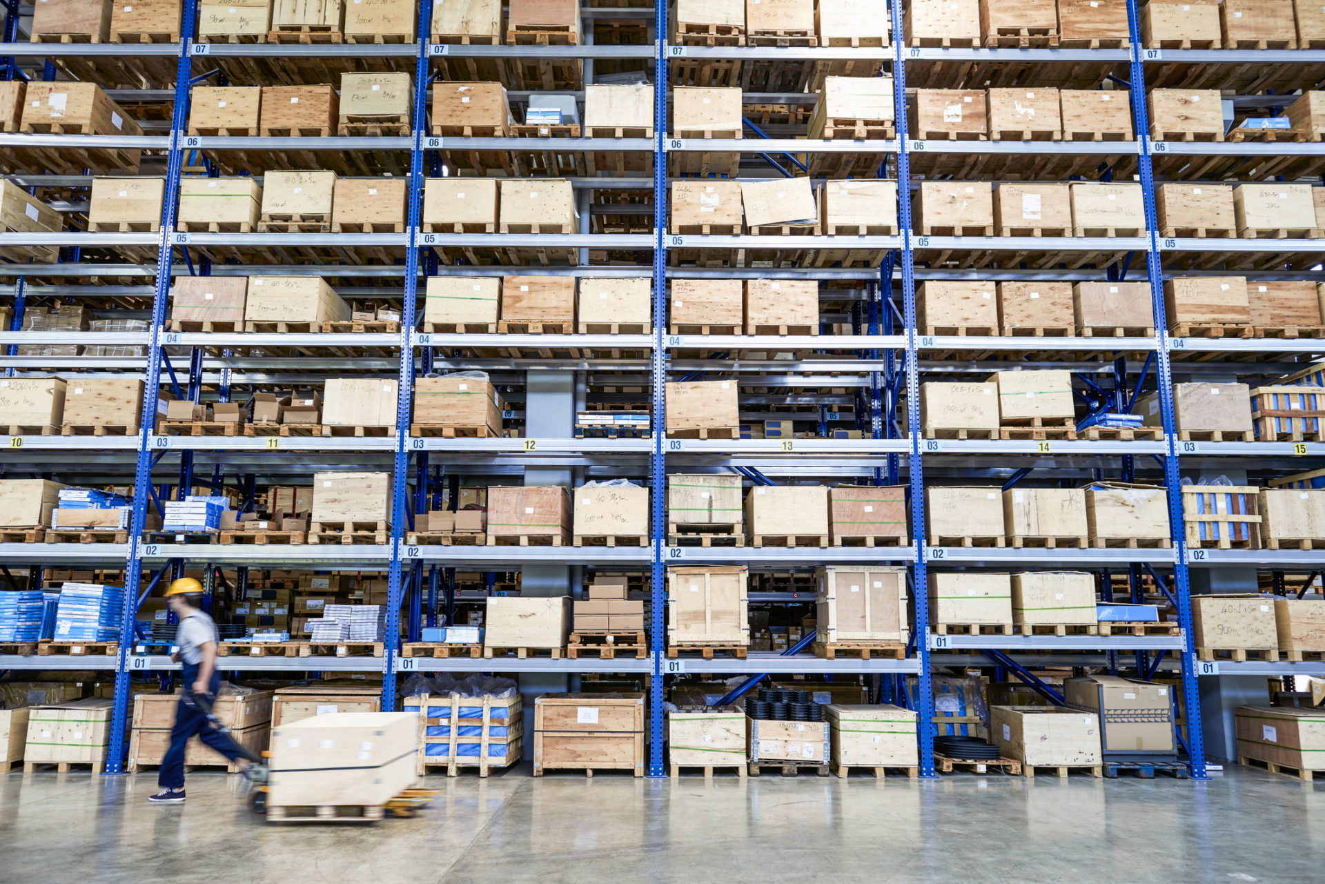 The logistics industry in the U.S. grew slightly in December 2022